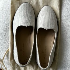 Anita Dongre Men’s loafers UK size 6 US size 7 white treaded SILK MOJRIS